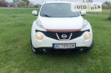 Позашляховик / Кросовер Nissan Juke 2013 в Нововолинську