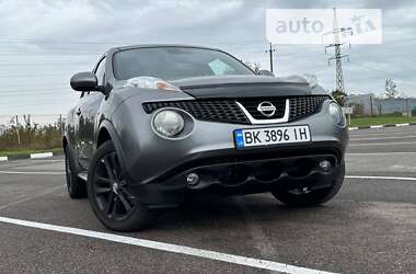 Внедорожник / Кроссовер Nissan Juke 2011 в Ровно