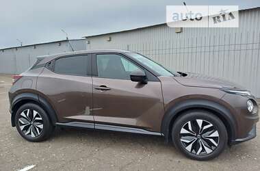 Позашляховик / Кросовер Nissan Juke 2021 в Києві