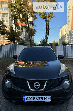 Внедорожник / Кроссовер Nissan Juke 2013 в Харькове