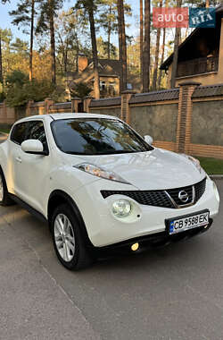 Позашляховик / Кросовер Nissan Juke 2012 в Чернігові