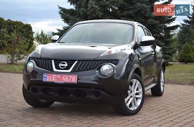 Внедорожник / Кроссовер Nissan Juke 2010 в Хороле