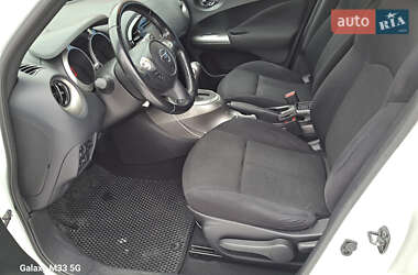 Внедорожник / Кроссовер Nissan Juke 2013 в 
