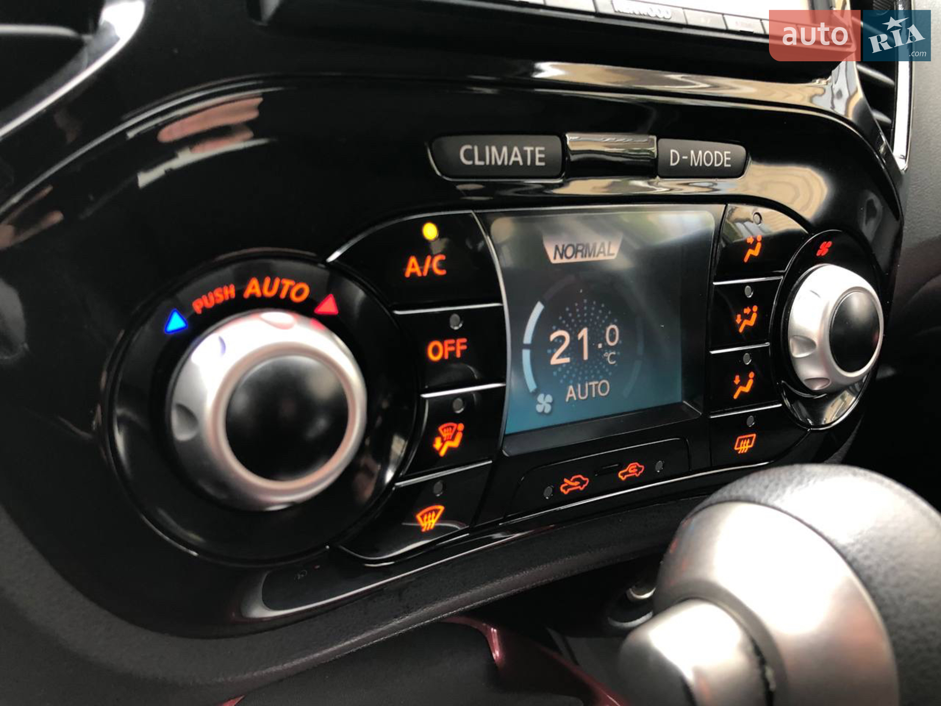 2013 Nissan Juke - мініатюра 24