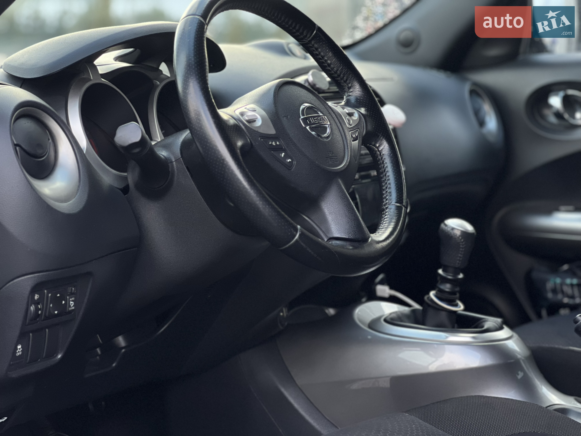 2011 Nissan Juke - мініатюра 22