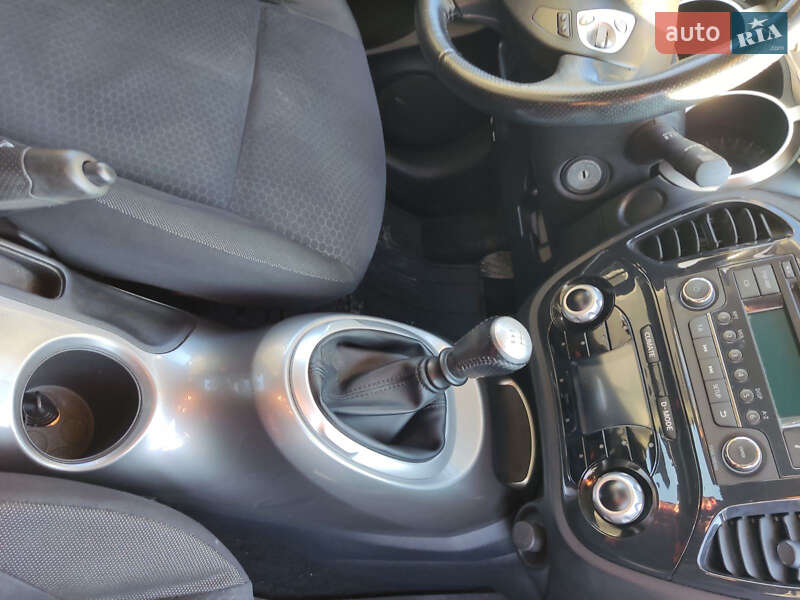 Позашляховик / Кросовер Nissan Juke 2012 в Золочеві