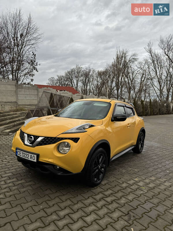 Позашляховик / Кросовер Nissan Juke 2015 в Чернівцях