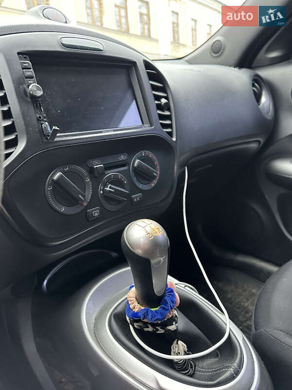 Внедорожник / Кроссовер Nissan Juke 2019 в Ужгороде