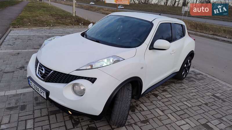Позашляховик / Кросовер Nissan Juke 2012 в Стрию