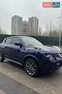 Внедорожник / Кроссовер Nissan Juke 2015 в 