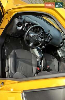 Внедорожник / Кроссовер Nissan Juke 2017 в 