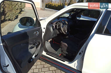 Внедорожник / Кроссовер Nissan Juke 2014 в 