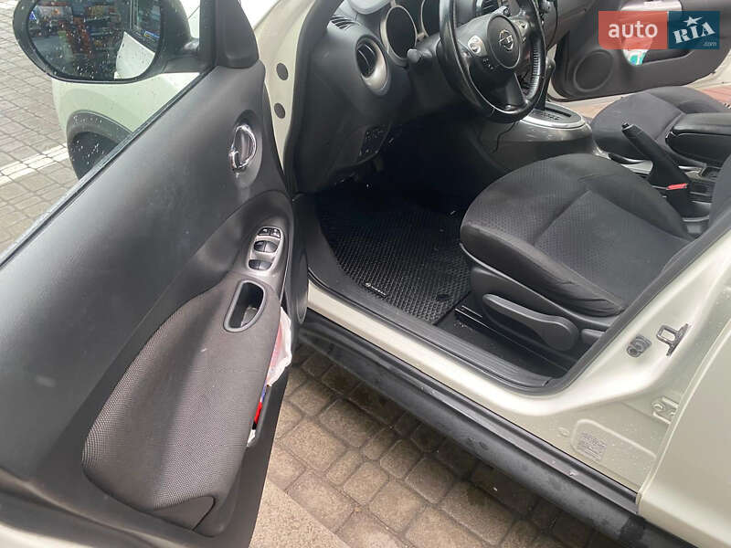 Позашляховик / Кросовер Nissan Juke 2011 в Києві