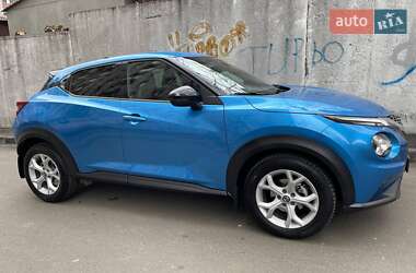 Внедорожник / Кроссовер Nissan Juke 2022 в Киеве