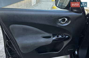 Внедорожник / Кроссовер Nissan Juke 2013 в 