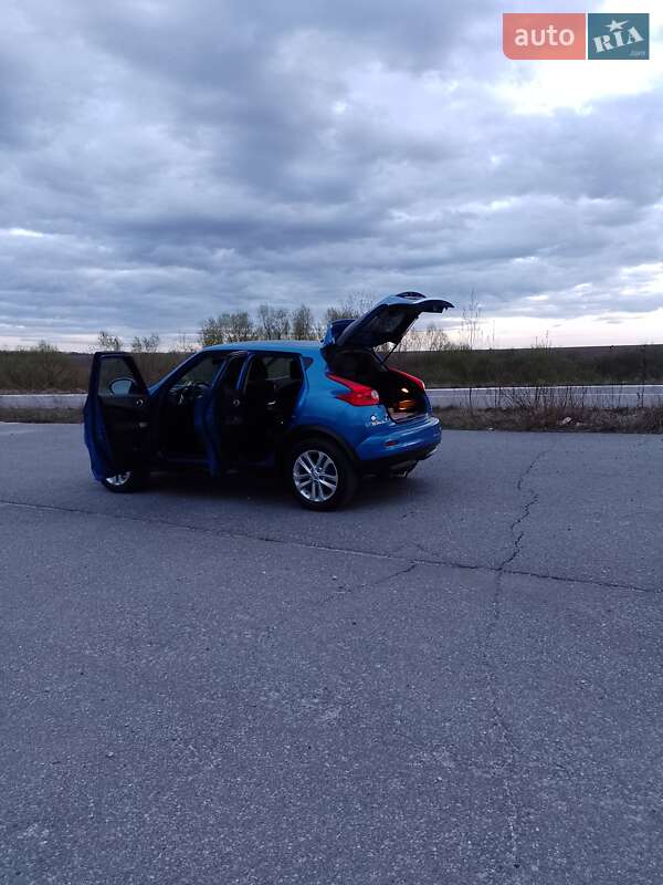 Внедорожник / Кроссовер Nissan Juke 2010 в Тернополе