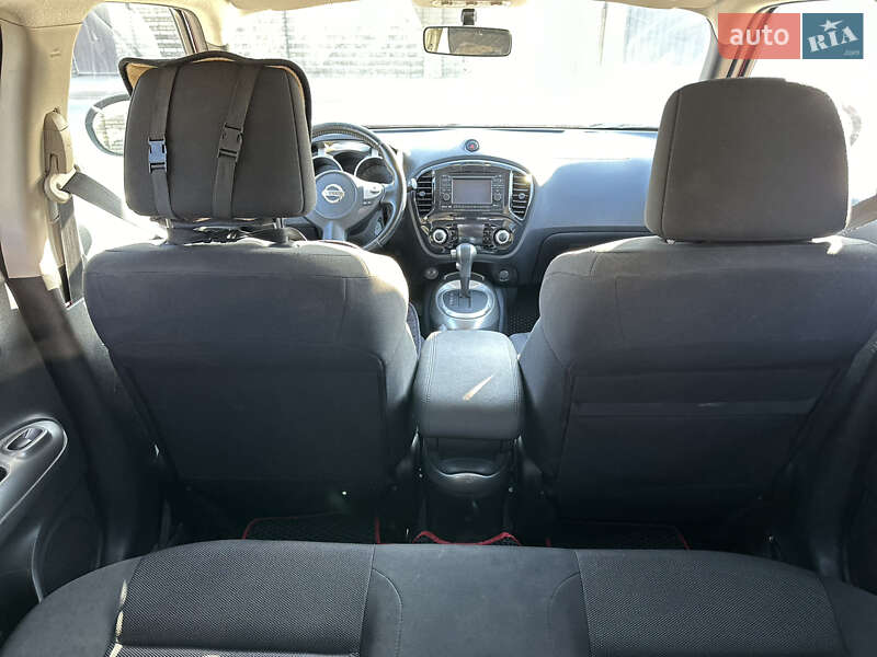 Позашляховик / Кросовер Nissan Juke 2011 в Чернівцях