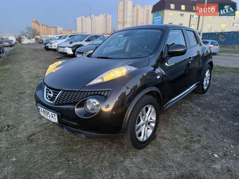 Внедорожник / Кроссовер Nissan Juke 2011 в Киеве