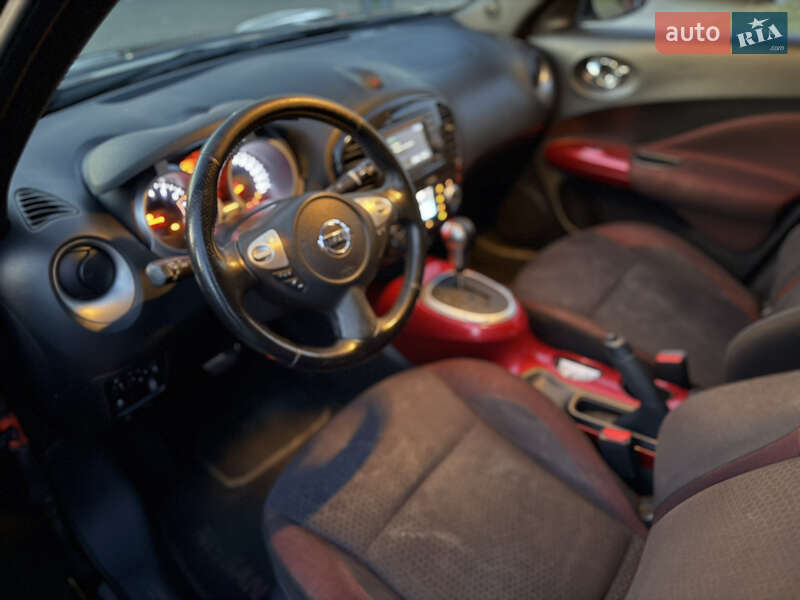 Внедорожник / Кроссовер Nissan Juke 2011 в Киеве