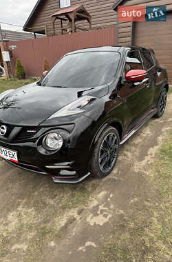 Позашляховик / Кросовер Nissan Juke 2015 в 