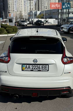 Внедорожник / Кроссовер Nissan Juke 2013 в 