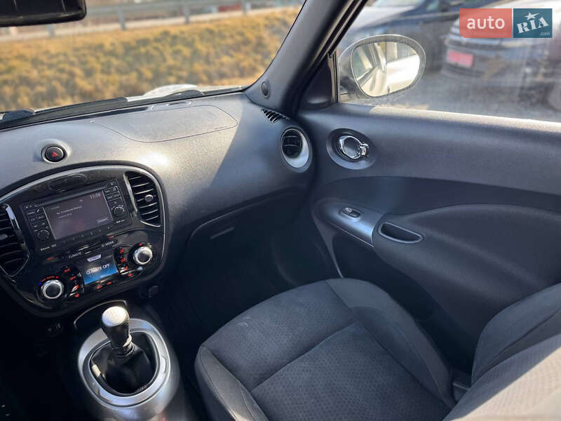 Внедорожник / Кроссовер Nissan Juke 2011 в Стрые