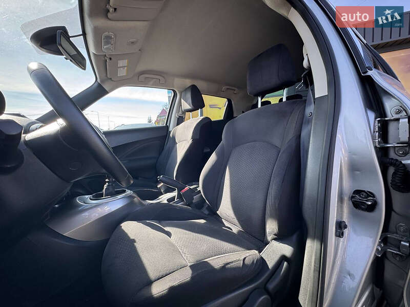 Внедорожник / Кроссовер Nissan Juke 2011 в Стрые