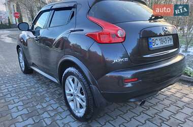 Внедорожник / Кроссовер Nissan Juke 2011 в 