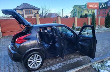 Внедорожник / Кроссовер Nissan Juke 2011 в 