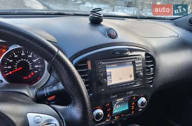 Внедорожник / Кроссовер Nissan Juke 2011 в 