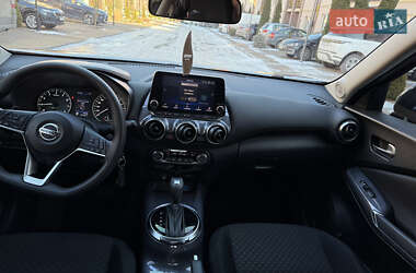 Внедорожник / Кроссовер Nissan Juke 2021 в 