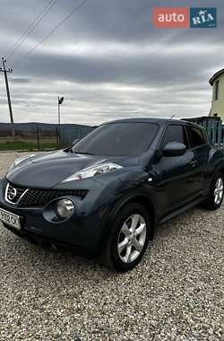 Внедорожник / Кроссовер Nissan Juke 2010 в 