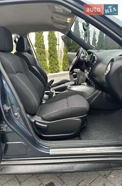 Внедорожник / Кроссовер Nissan Juke 2010 в 
