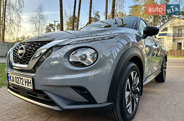 Позашляховик / Кросовер Nissan Juke 2022 в 