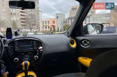 Внедорожник / Кроссовер Nissan Juke 2017 в 