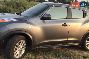 Внедорожник / Кроссовер Nissan Juke 2014 в 