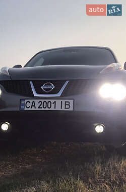 Внедорожник / Кроссовер Nissan Juke 2014 в 