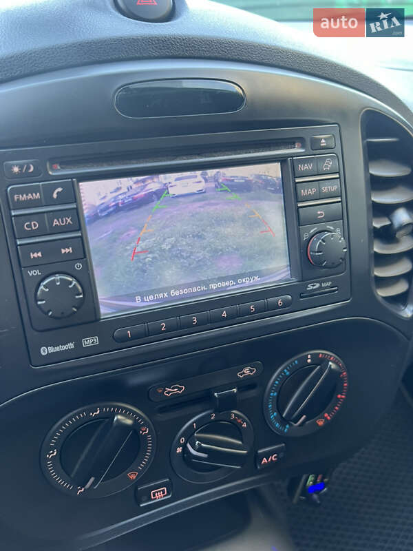 Внедорожник / Кроссовер Nissan Juke 2013 в Киеве