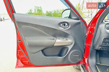 Позашляховик / Кросовер Nissan Juke 2012 в 