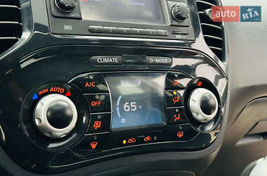 Позашляховик / Кросовер Nissan Juke 2012 в 