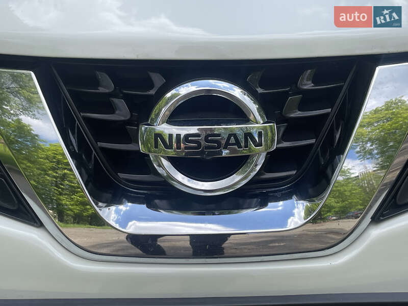 Внедорожник / Кроссовер Nissan Juke 2015 в Трускавце