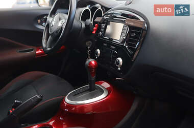 Позашляховик / Кросовер Nissan Juke 2018 в 