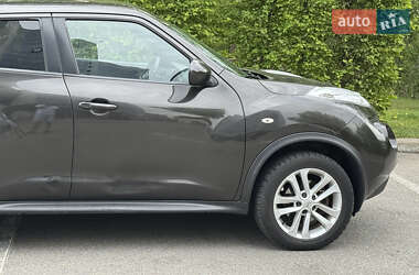 Внедорожник / Кроссовер Nissan Juke 2012 в 