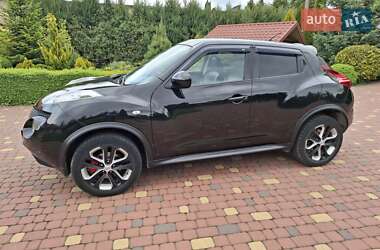 Внедорожник / Кроссовер Nissan Juke 2011 в 