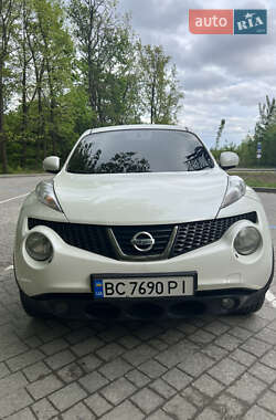 Позашляховик / Кросовер Nissan Juke 2013 в Львові