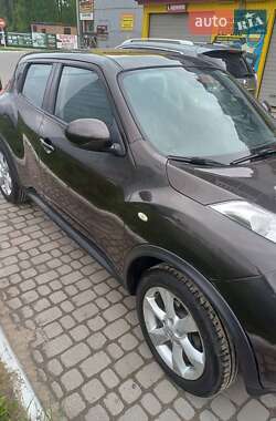 Внедорожник / Кроссовер Nissan Juke 2012 в 