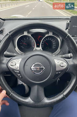 Внедорожник / Кроссовер Nissan Juke 2013 в 