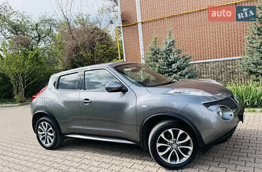 Внедорожник / Кроссовер Nissan Juke 2013 в 