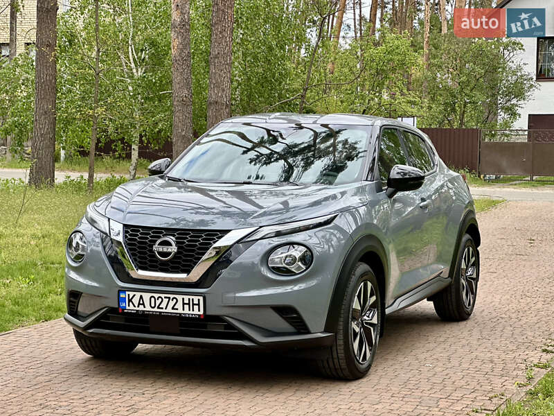 Позашляховик / Кросовер Nissan Juke 2022 в 