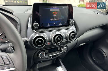 Позашляховик / Кросовер Nissan Juke 2022 в 